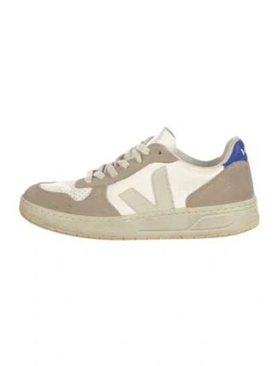 Pre-owned Veja Suede Printed Sneakers In Multi