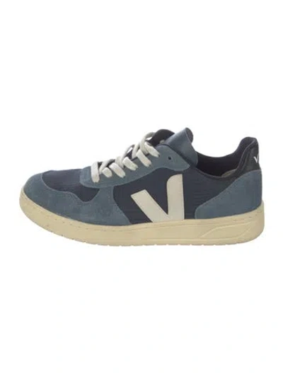 Pre-owned Veja Suede Sneakers In Blue