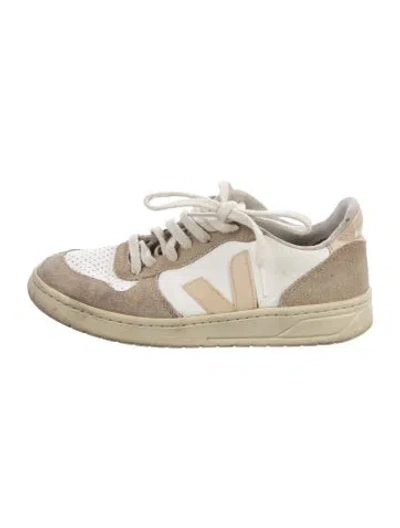 Pre-owned Veja Suede Sneakers In Clear