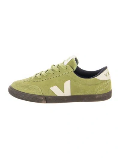 Pre-owned Veja Suede Sneakers In Green