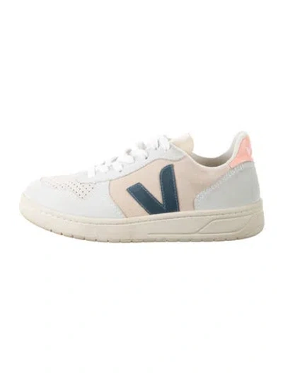 Pre-owned Veja Suede Sneakers In Neutrals