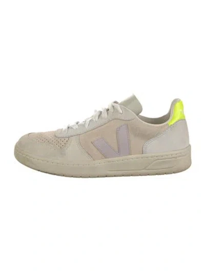 Pre-owned Veja Suede Sneakers In Neutrals/pink