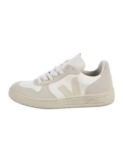 Pre-owned Veja Suede Sneakers In Neutrals/white