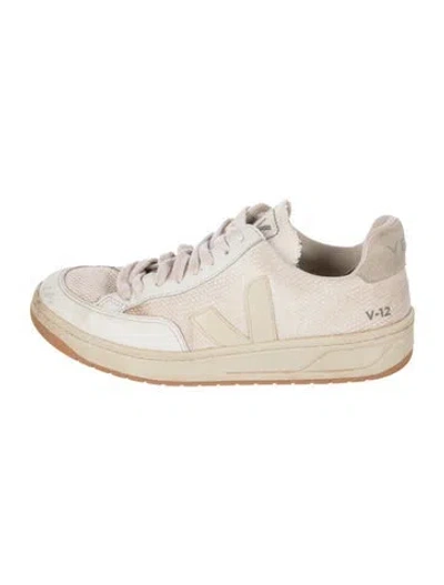Pre-owned Veja Suede Sneakers In White