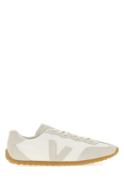 Veja Two-tone Leather And Suede Gt Sneaker In Multi