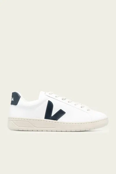 VEJA URCA CWL MEN SNEAKER IN WHITE NAUTICO