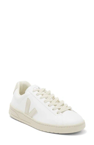 Veja Urca Cwl Sneaker In White Natural