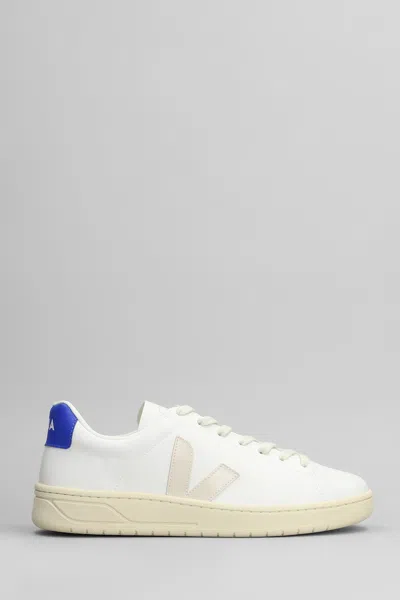 Veja Urca Sneakers In White Leather