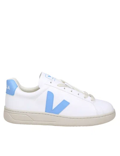 Veja Urca Sneakers In White/light Blue Coated Cotton In Azzurro