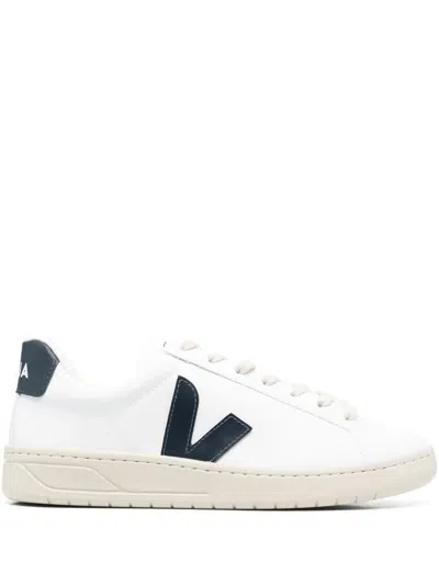 Veja Low-top Synthetic Leather Sneakers With Logoed Patches In White