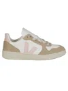 Veja V10 Low-top Sneakers In Bianco
