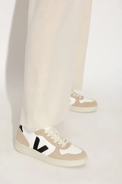VEJA VEJA ‘V-10 CHROMEFREE LEATHER’ SNEAKERS