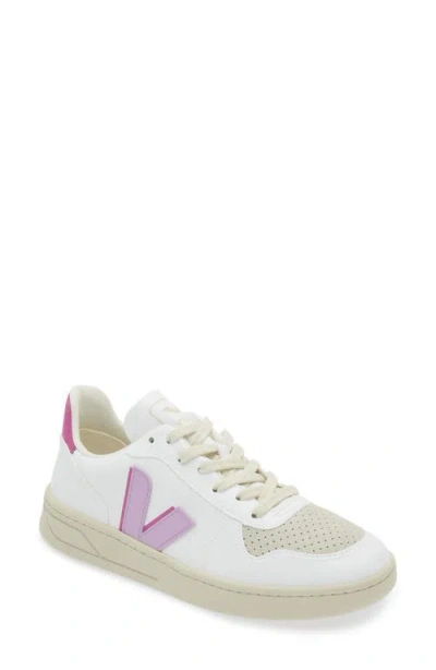 Veja V10 Womens Comfort Insole Faux Leather Running & Training Shoes In White