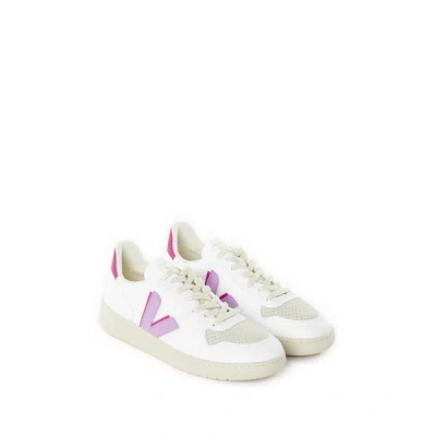 Veja V10 Womens Comfort Insole Faux Leather Running & Training Shoes In White