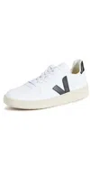 Veja V-90 Trainers, Size 7 In Animal Print