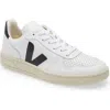 Veja Man In White/black Leather