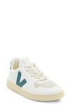 Veja V-10 Sneaker In White