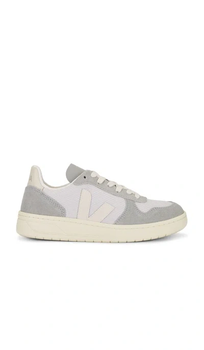Veja V-10 Sneaker In Grey