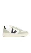 Veja V-10 Sneakers In Pure & Black & Clay