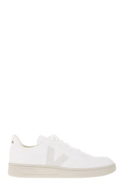 Veja V-10  Sneakers