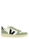 Veja V-10 Pure Black Clay