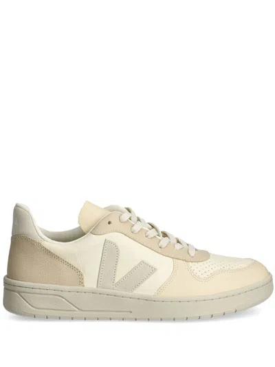 Veja V-10 Sneakers In Neutrals