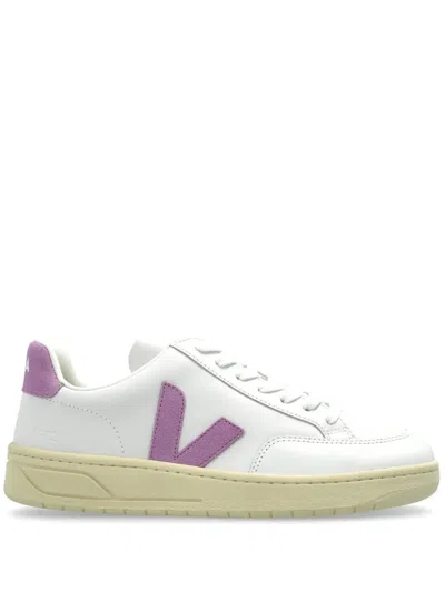 Veja V-10 Sneakers In Weiss