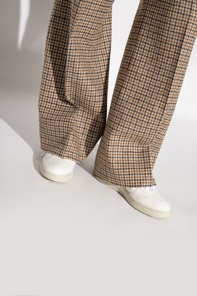 Veja ‘v-10' Sneakers In White