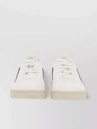 Veja V-10 Sneakers With Contrast Heel Tab