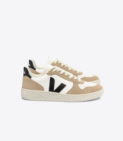 Veja V-10 Mens Leather Lifestyle Casual And Fashion Sneakers In Black