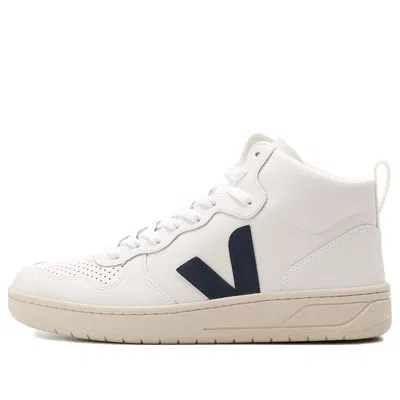 Veja V-15 Leather 'white Nautico'