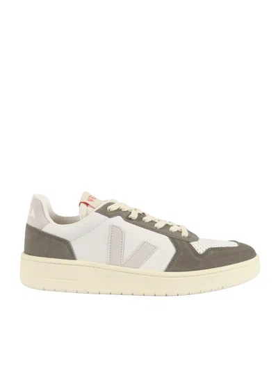 Veja V 82 Leath Ex White Natural Kaki In Gold