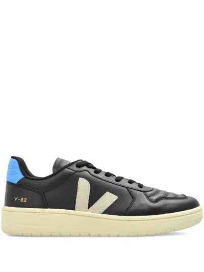 Veja V-82 Ii Leather Sneakers In Black