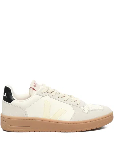 Veja White And Beige Leather V-82 Sneakers In Multi