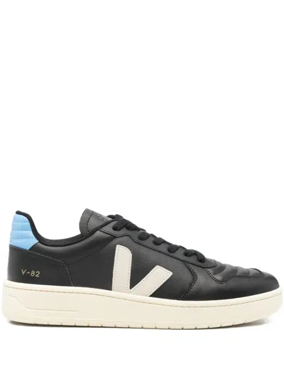 Veja V-82 Panelled Trainers In Blue