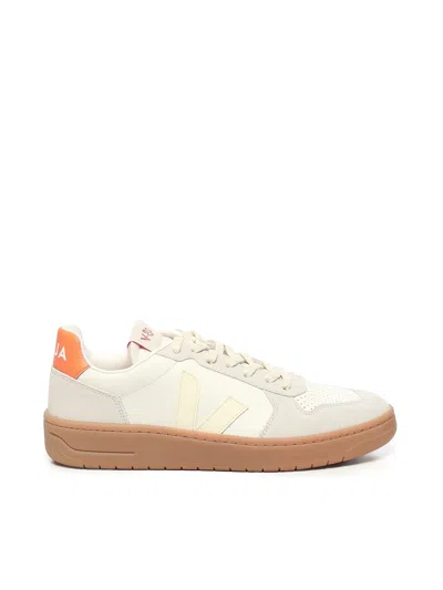 Veja V-82 Sneakers In White