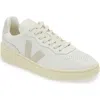 Veja V90 Sneakers In Extra-white Natural