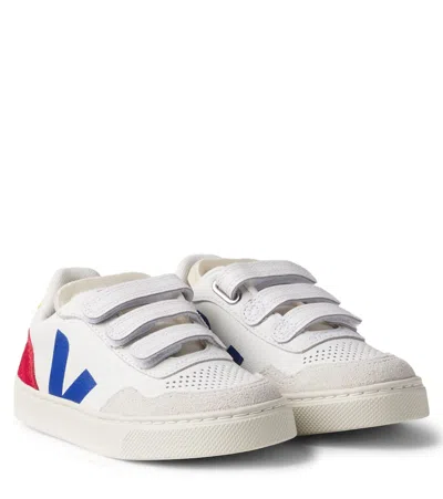 VEJA V-90 LEATHER SNEAKERS