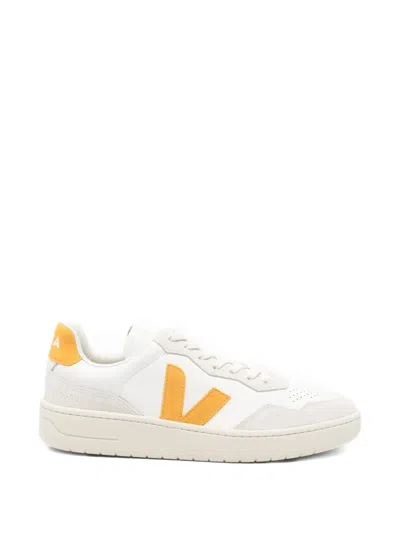 Veja V-90 Logo-detail Sneakers In White