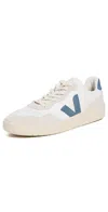 Veja Low-top Sneakers With Organic Traced Leather And Suede Panels In Multi