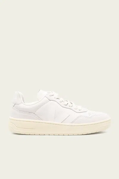 Veja V-90 O.t. Leather Men Sneaker In Gravel White