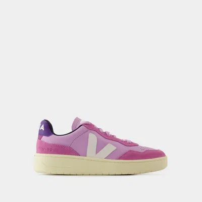 Veja V90 Sneakers In Pink