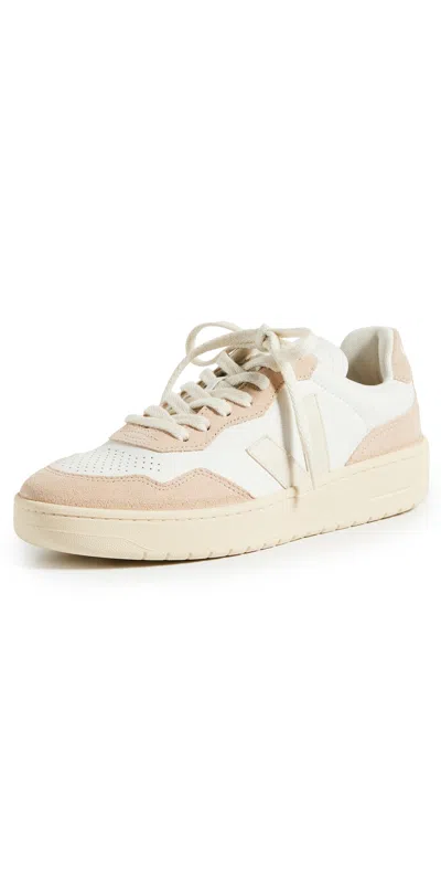 VEJA V-90 SNEAKERS EXTRA WHITE PIERRE