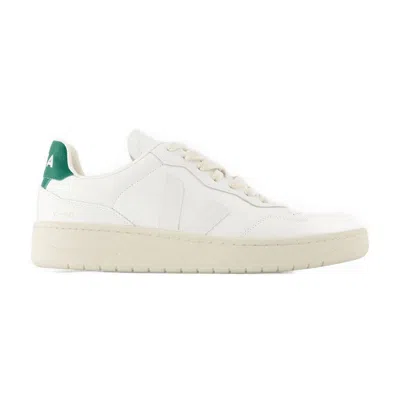 Veja V-90 Sneakers In White