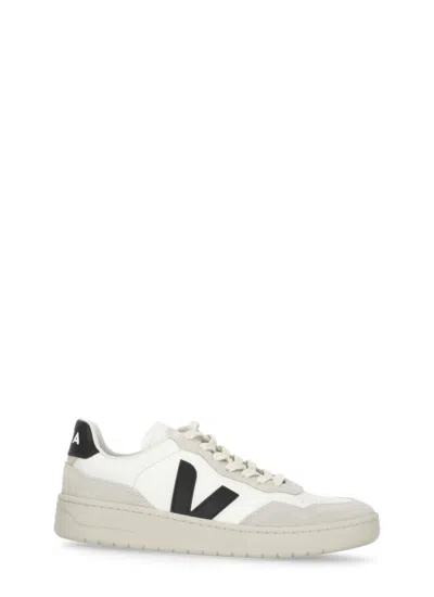 VEJA V-90 SNEAKERS