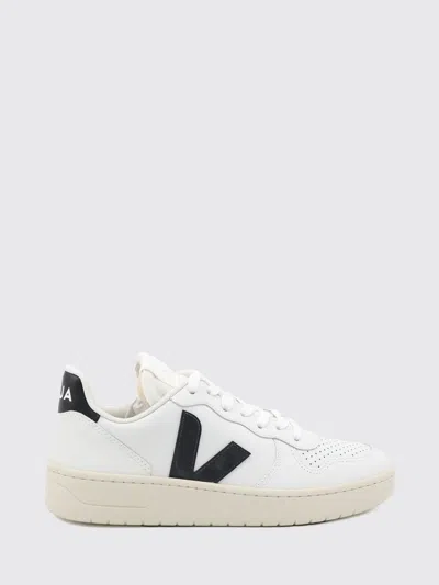 Veja V-10 Leather Trainers With Contrasting V-logo And Perforated Toe In White