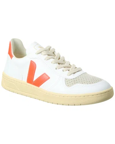 Veja Urca Cwl Sneaker In White