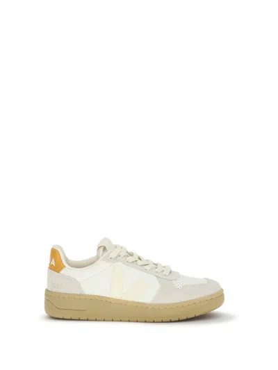 Veja Organically-processed Calf Leather Sneaker In White