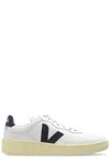 Veja V90 Low-top Sneakers In White
