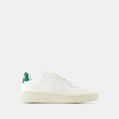 Veja V-90 Sneakers In White